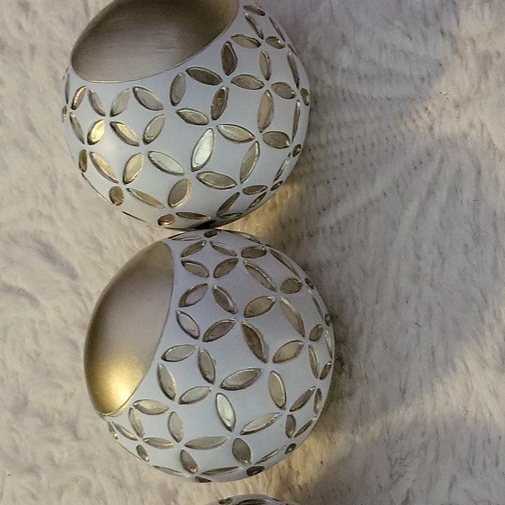 NWOT Creativescenst Schonwek Diamond Lattice Decorative Orbs Set of 3 OS - Picture 3 of 6